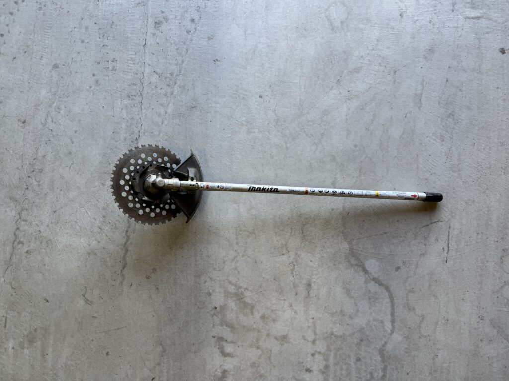 マキタスプリットモーターEM402MP チップソータイプ